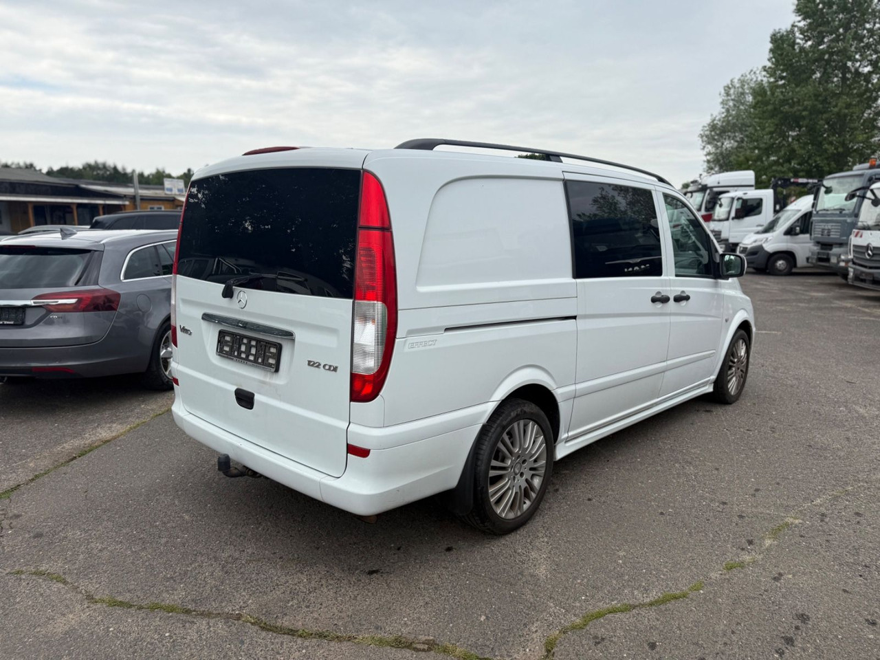 Mercedes-Benz Vito Mixto 122 CDI EFFECT lang - כלי רכב מסחרי לנוסעים: תמונה 4 Mercedes-Benz Vito Mixto 122 CDI EFFECT lang - כלי רכב מסחרי לנוסעים: תמונה 4