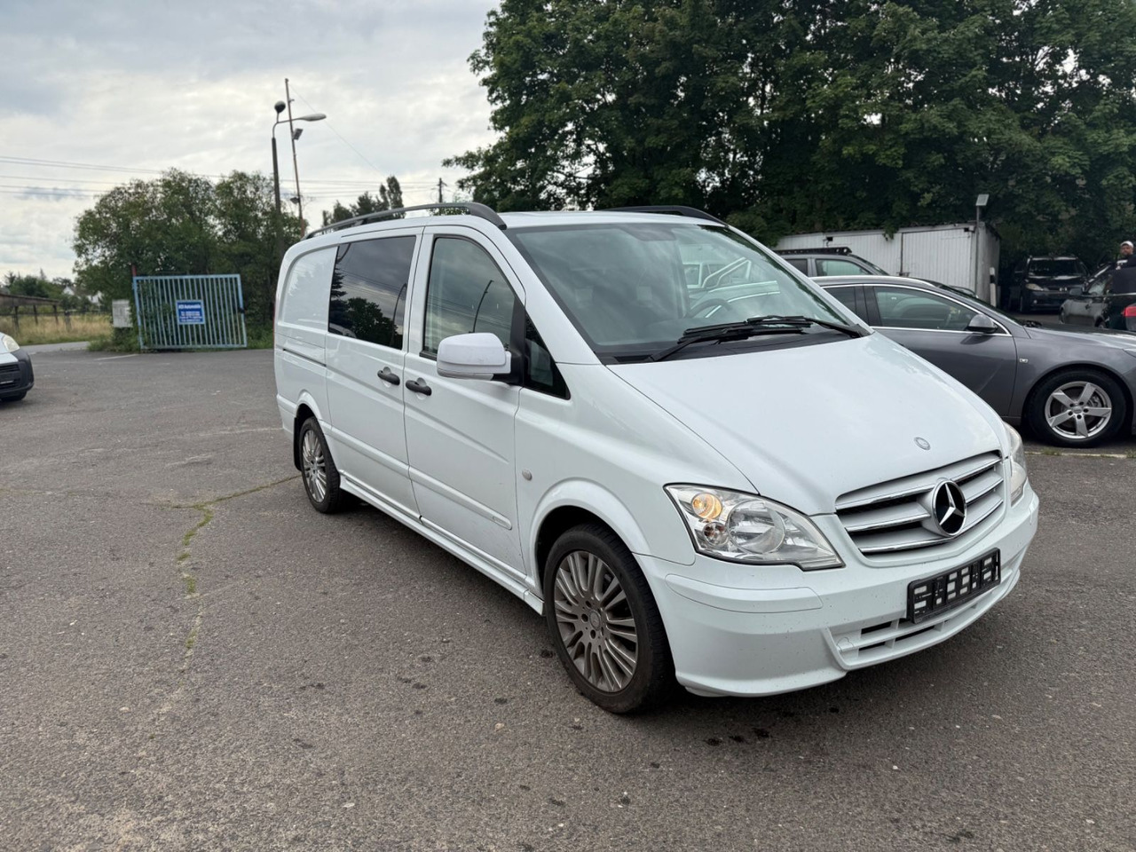 Mercedes-Benz Vito Mixto 122 CDI EFFECT lang - כלי רכב מסחרי לנוסעים: תמונה 2 Mercedes-Benz Vito Mixto 122 CDI EFFECT lang - כלי רכב מסחרי לנוסעים: תמונה 2
