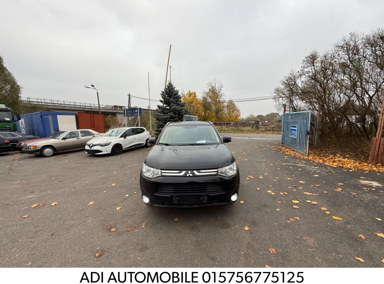 Mitsubishi Outlander 4X4 Allrad ClearTec Instyle - SUV: תמונה 1 Mitsubishi Outlander 4X4 Allrad ClearTec Instyle - SUV: תמונה 1