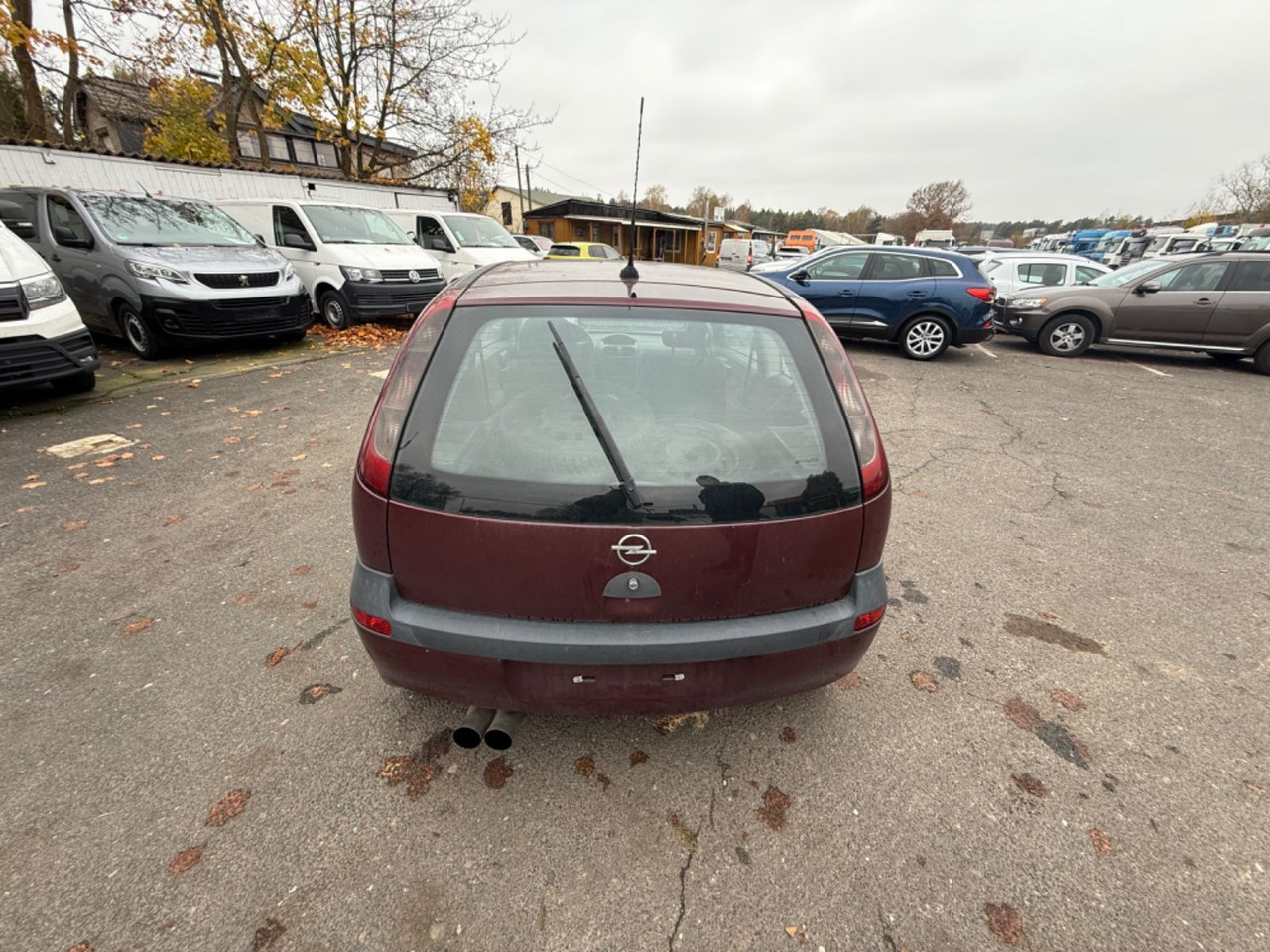 Opel Corsa 1.4 16V Elegance - סדאן: תמונה 5 Opel Corsa 1.4 16V Elegance - סדאן: תמונה 5