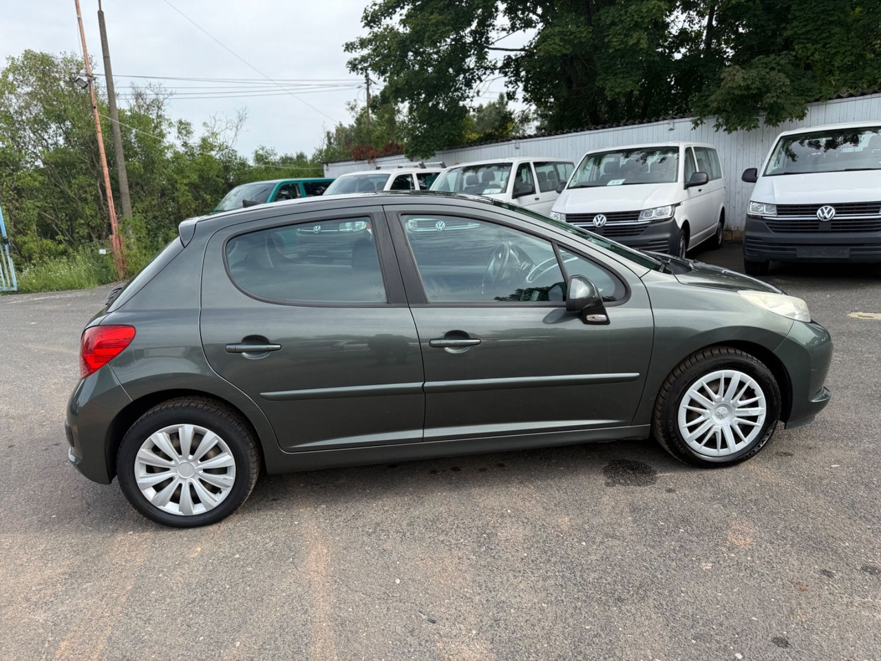 Peugeot 207 Sport Automatik - סדאן: תמונה 3 Peugeot 207 Sport Automatik - סדאן: תמונה 3