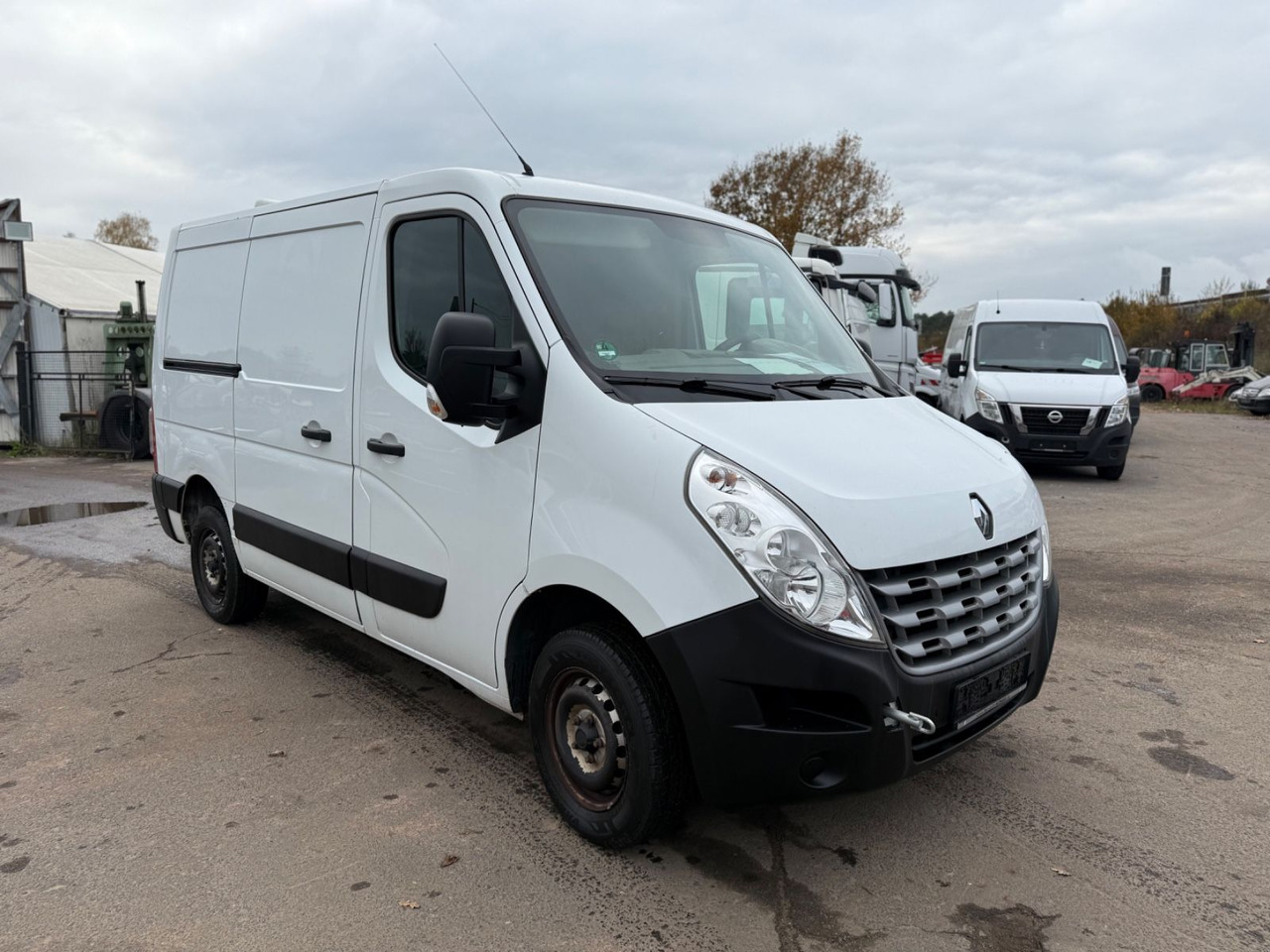 Renault Master III Kasten Ecoline DEFEKT!! - כלי רכב מסחרי קטן: תמונה 2 Renault Master III Kasten Ecoline DEFEKT!! - כלי רכב מסחרי קטן: תמונה 2
