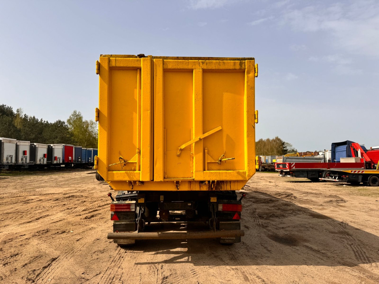 Schmitz Cargobull SKI 24-10,5 45 cmb3 - סמיטריילר עם מזהיר: תמונה 4 Schmitz Cargobull SKI 24-10,5 45 cmb3 - סמיטריילר עם מזהיר: תמונה 4