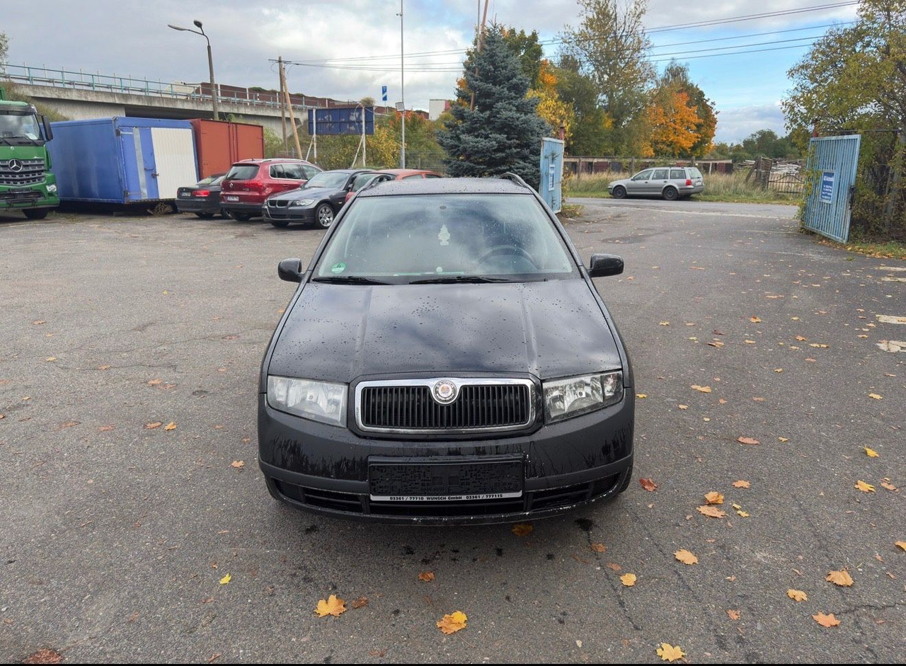 Skoda Fabia Combi Cool Edition - רכב סטיישן: תמונה 1 Skoda Fabia Combi Cool Edition - רכב סטיישן: תמונה 1