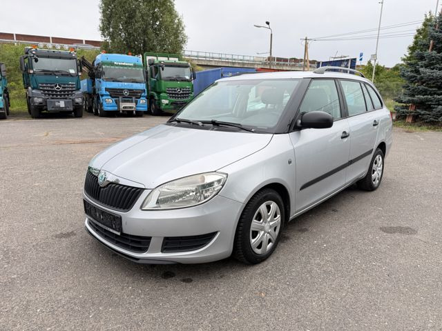 Skoda Fabia Combi Cool Edition - רכב סטיישן: תמונה 3 Skoda Fabia Combi Cool Edition - רכב סטיישן: תמונה 3