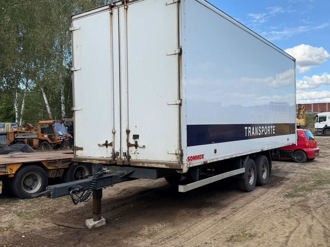 Sommer ZG 10 TP Durchladesystem - קרון נגרר בתיבה סגורה: תמונה 4 Sommer ZG 10 TP Durchladesystem - קרון נגרר בתיבה סגורה: תמונה 4
