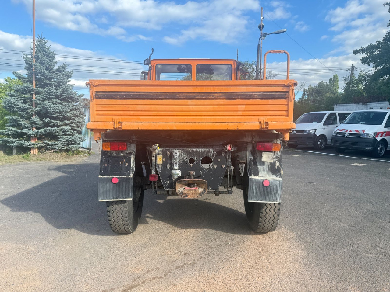 Unimog 2100 4x4 - משאית צד נופל/ שטוחה: תמונה 4 Unimog 2100 4x4 - משאית צד נופל/ שטוחה: תמונה 4