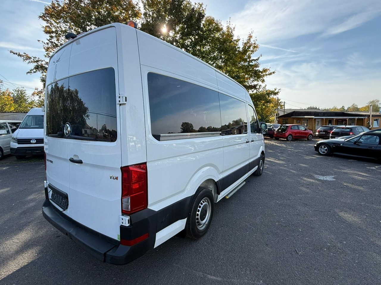 כלי רכב מסחרי לנוסעים Volkswagen Crafter Kasten Kasten 35 mittellang Hochdach FWD: תמונה 8