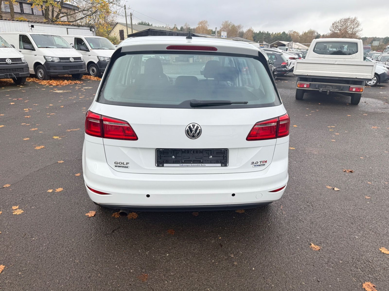 Volkswagen Golf Sportsvan VII Trendline - סדאן: תמונה 4 Volkswagen Golf Sportsvan VII Trendline - סדאן: תמונה 4
