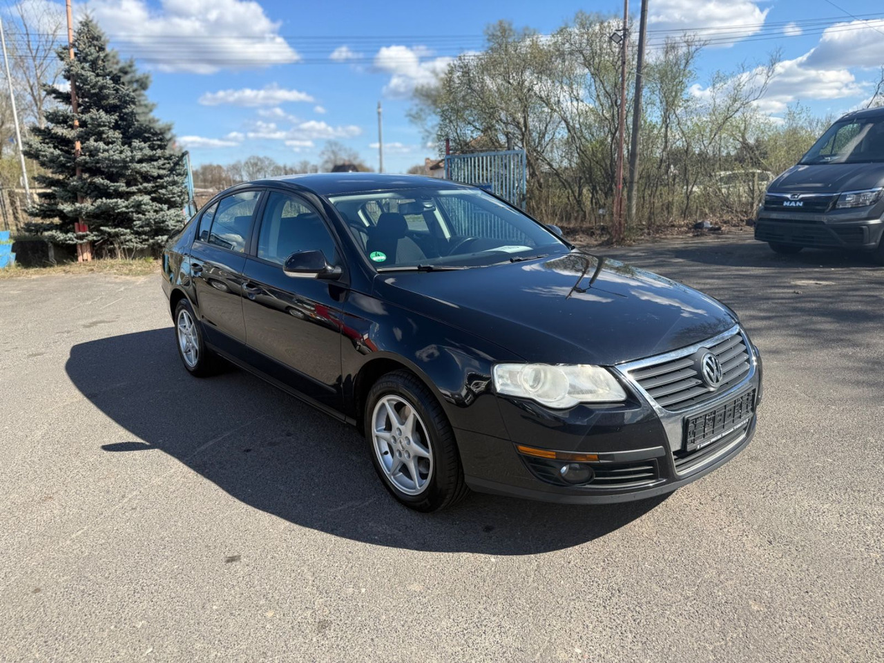 Volkswagen Passat Lim. Trendline - סדאן: תמונה 2 Volkswagen Passat Lim. Trendline - סדאן: תמונה 2