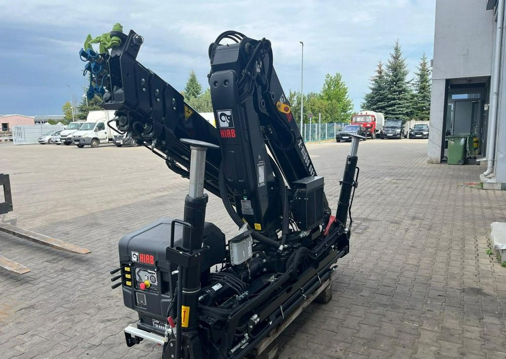 Inny 082 B-3 HiDuo - עגורן מעמיס: תמונה 4 Inny 082 B-3 HiDuo - עגורן מעמיס: תמונה 4