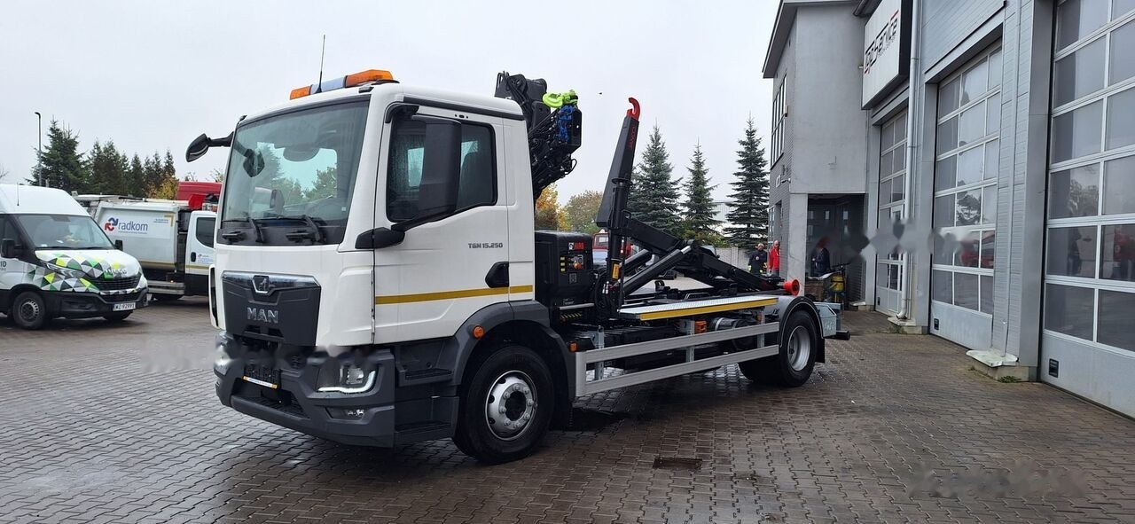 MAN TGM 15 250 - משאית הרמת וו: תמונה 4 MAN TGM 15 250 - משאית הרמת וו: תמונה 4