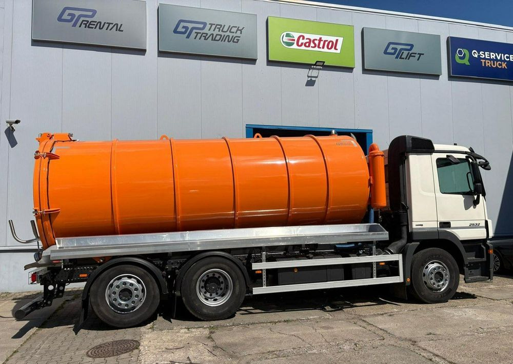 Mercedes-Benz Actros 2532 - משאית מכל: תמונה 4 Mercedes-Benz Actros 2532 - משאית מכל: תמונה 4