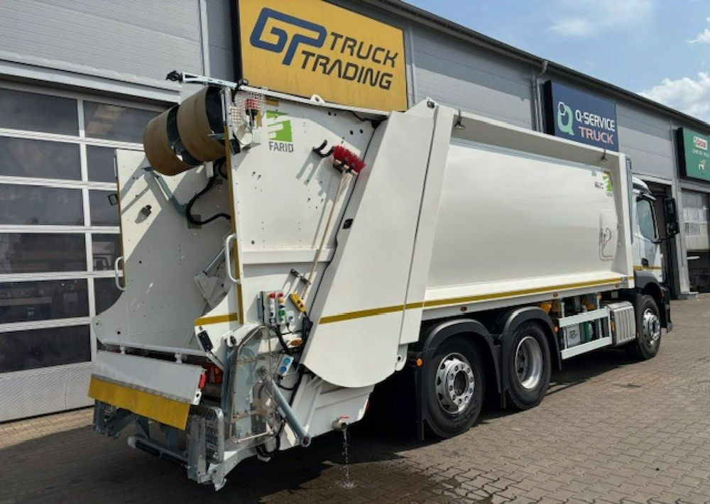 Mercedes-Benz Actros - משאית אשפה: תמונה 5 Mercedes-Benz Actros - משאית אשפה: תמונה 5