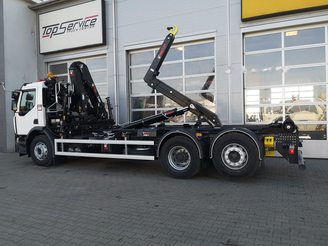 Renault D Wide 26 - משאית הרמת וו, משאית מנוף: תמונה 4 Renault D Wide 26 - משאית הרמת וו, משאית מנוף: תמונה 4