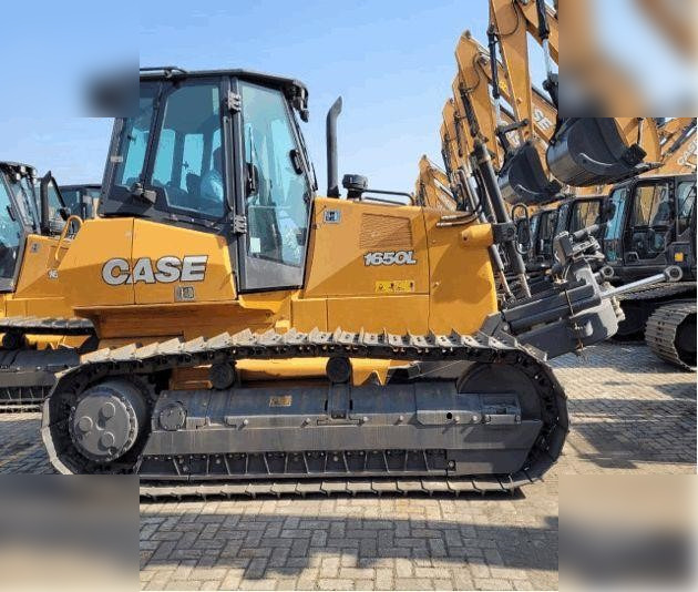 CASE 1650L - דחפור: תמונה 2 CASE 1650L - דחפור: תמונה 2