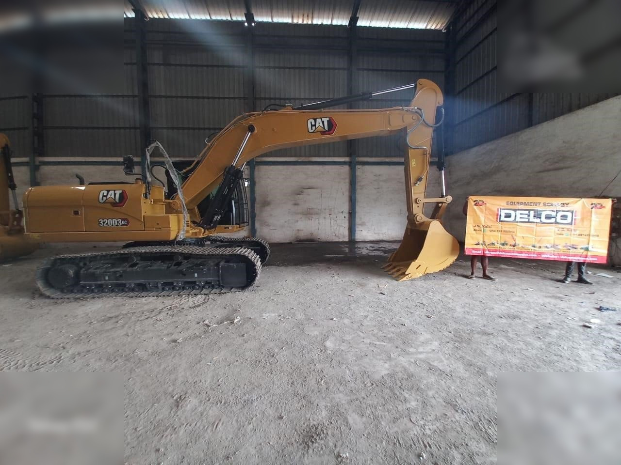 חָדָשׁ מחפר סורק CATERPILLAR 320D3GC: תמונה 9