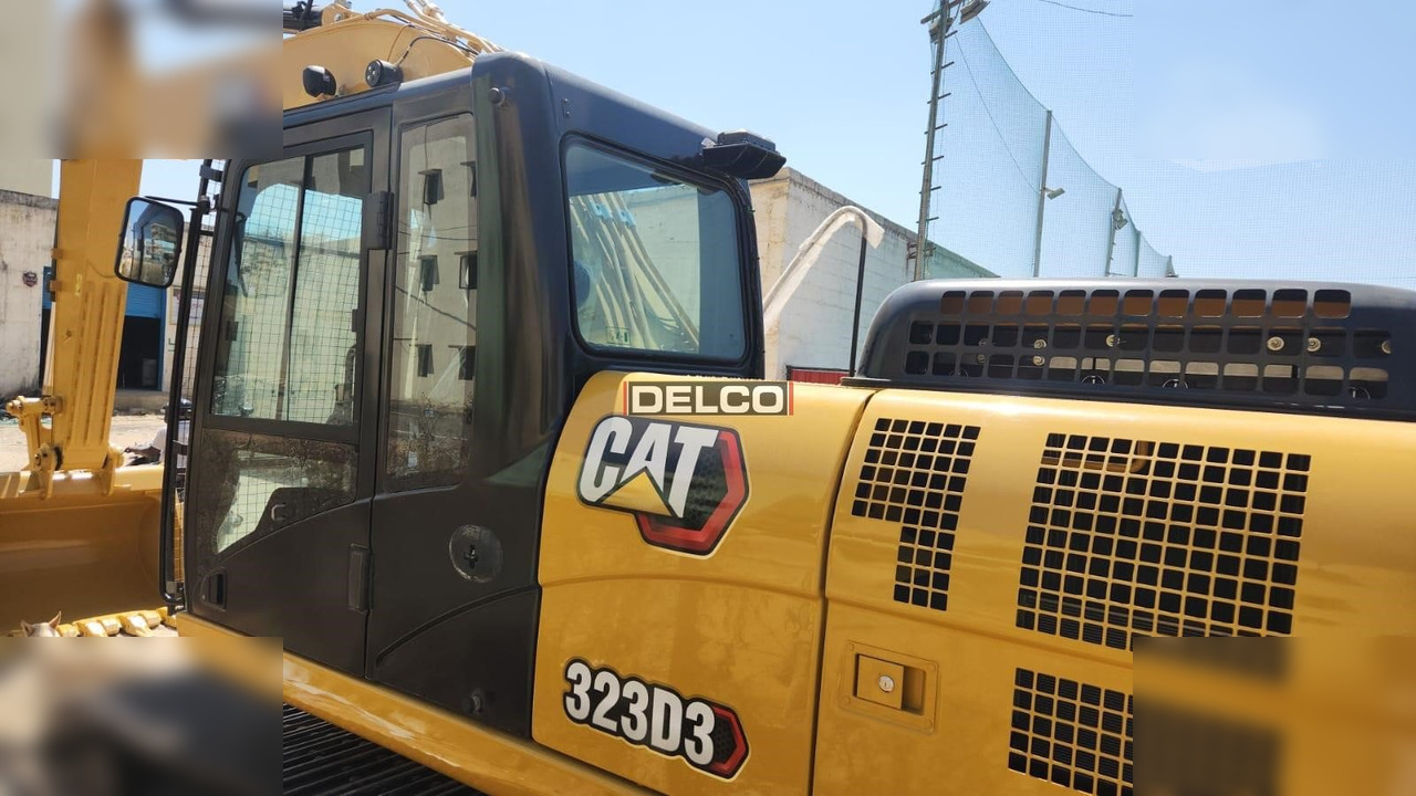 CATERPILLAR 323D3 - מחפר סורק: תמונה 5 CATERPILLAR 323D3 - מחפר סורק: תמונה 5