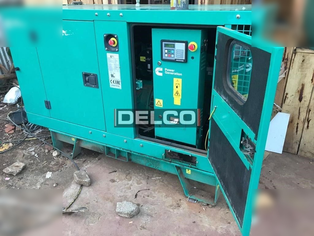 CUMMINS 1000 KVA - ערכת גנרטורים: תמונה 1 CUMMINS 1000 KVA - ערכת גנרטורים: תמונה 1