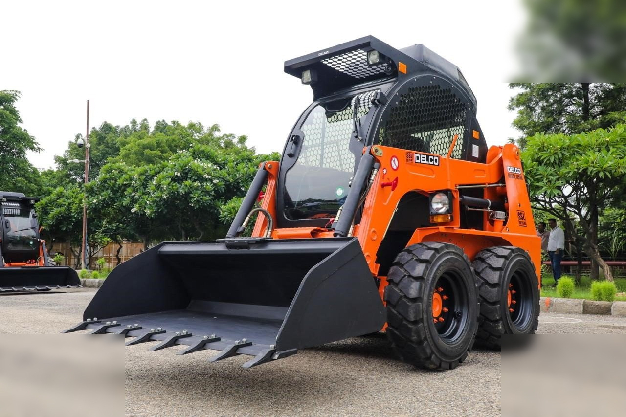 DELCO SSL175 - מעמיס היגוי החלקה: תמונה 1 DELCO SSL175 - מעמיס היגוי החלקה: תמונה 1
