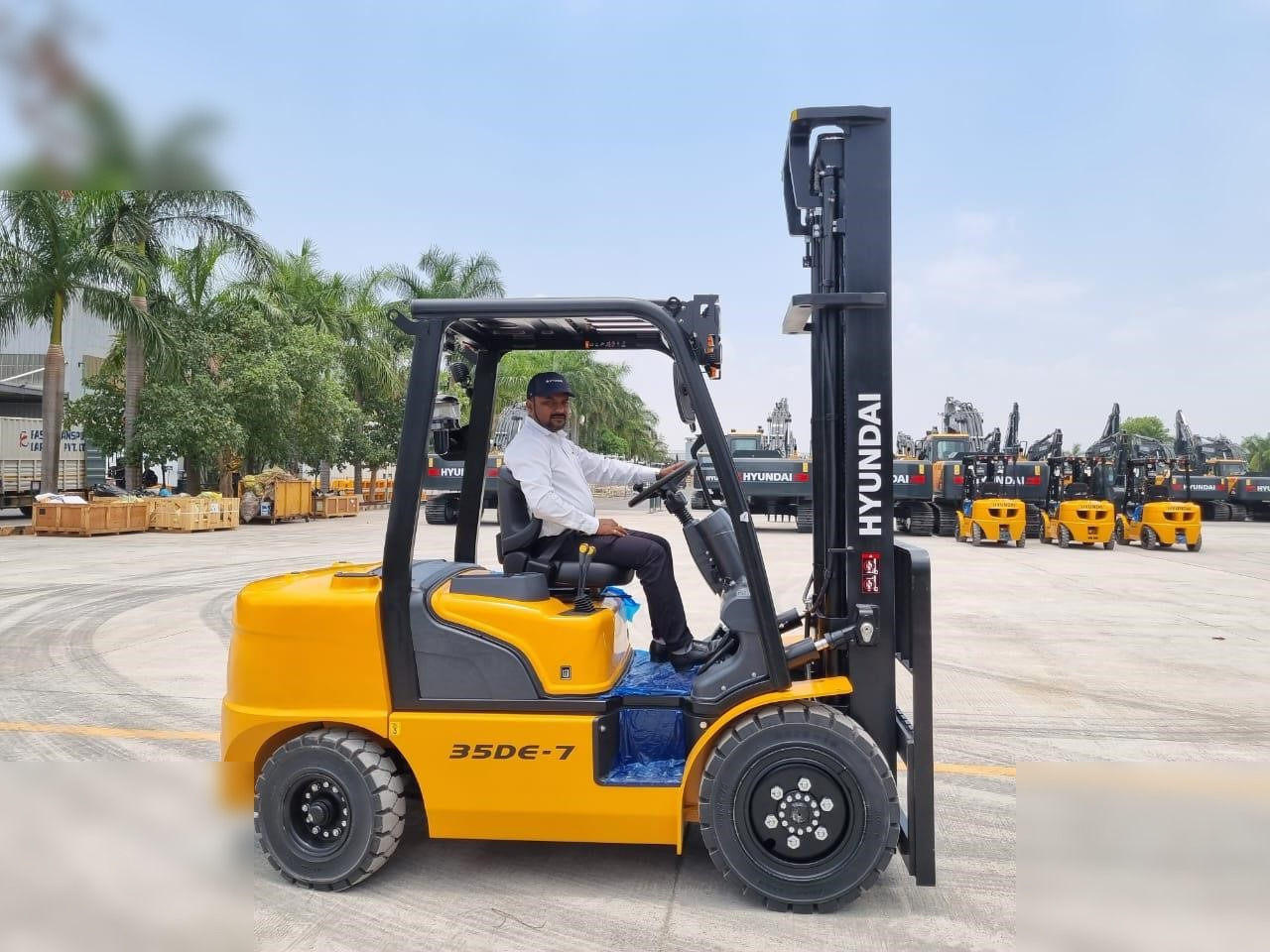 HYUNDAI 35DE-7 - מלגזה: תמונה 1 HYUNDAI 35DE-7 - מלגזה: תמונה 1