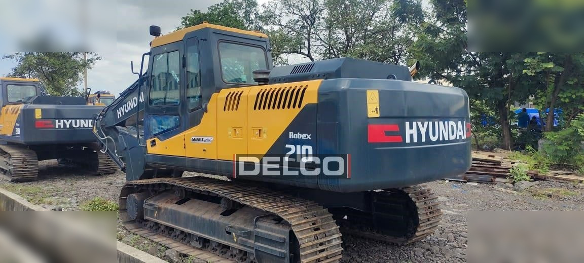 HYUNDAI ROBEX 210 - מחפר סורק: תמונה 1 HYUNDAI ROBEX 210 - מחפר סורק: תמונה 1