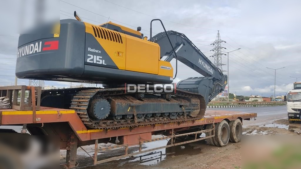 HYUNDAI ROBEX 215L SMART PLUS - מחפר סורק: תמונה 3 HYUNDAI ROBEX 215L SMART PLUS - מחפר סורק: תמונה 3