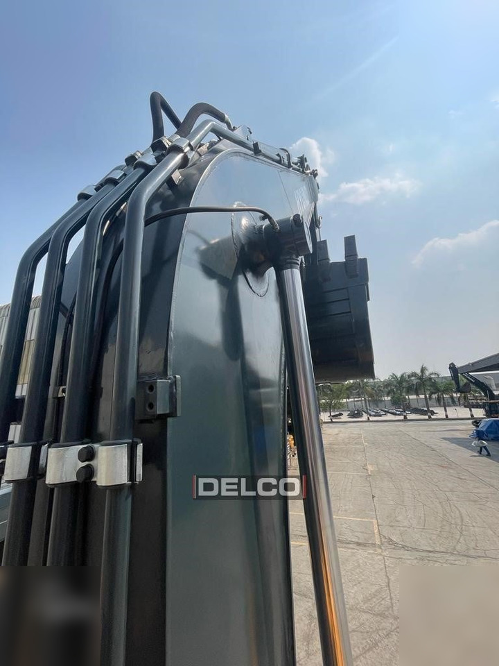 HYUNDAI ROBEX 215L SMART - מחפר סורק: תמונה 5 HYUNDAI ROBEX 215L SMART - מחפר סורק: תמונה 5