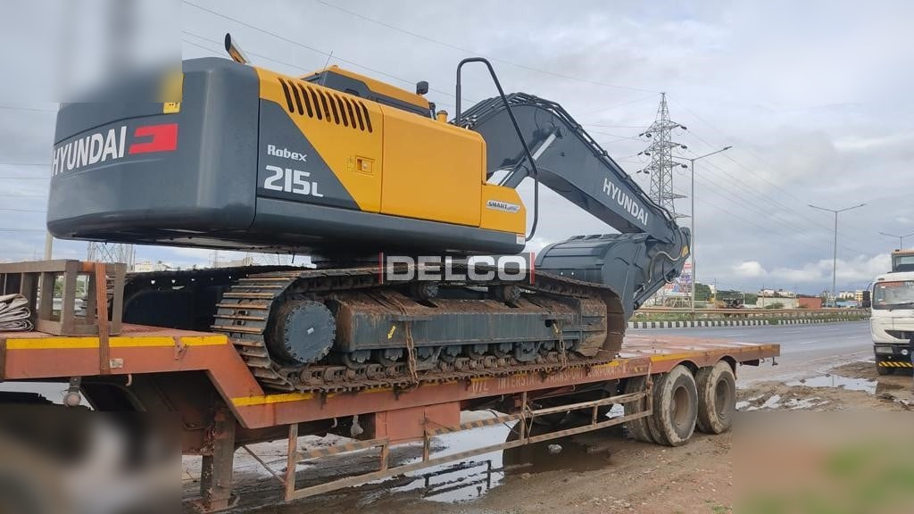 HYUNDAI ROBEX 215L SMART - מחפר סורק: תמונה 4 HYUNDAI ROBEX 215L SMART - מחפר סורק: תמונה 4