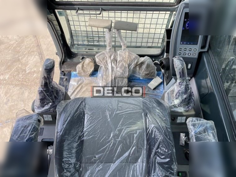 חָדָשׁ מחפר סורק HYUNDAI ROBEX 215L SMART: תמונה 10