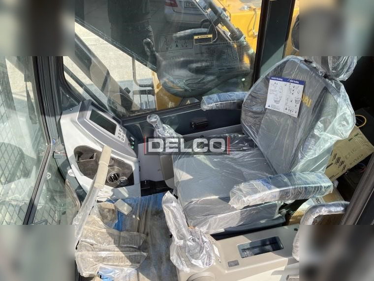 חָדָשׁ מחפר סורק HYUNDAI ROBEX 215L SMART: תמונה 11