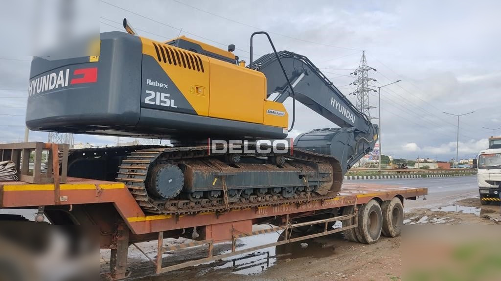 HYUNDAI ROBEX 215L SMART - מחפר סורק: תמונה 4 HYUNDAI ROBEX 215L SMART - מחפר סורק: תמונה 4