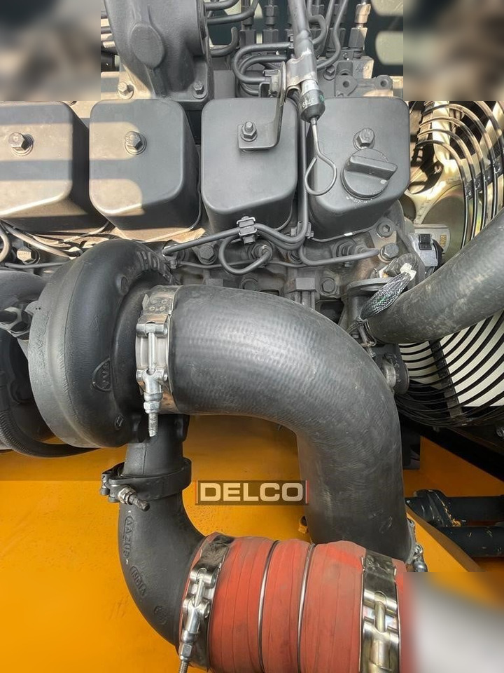 חָדָשׁ מחפר סורק HYUNDAI ROBEX 215L SMART: תמונה 12