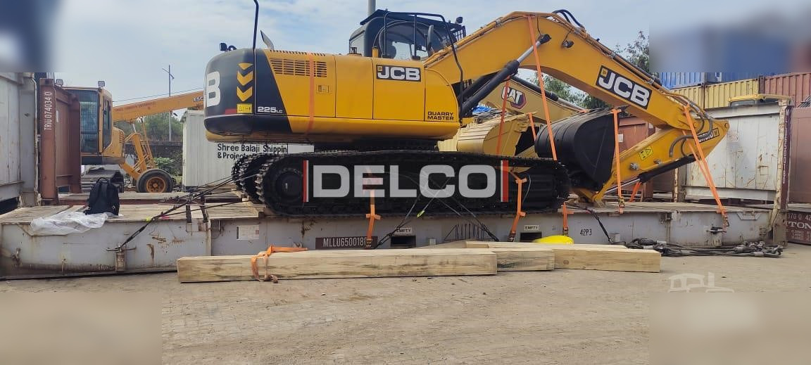 JCB 225 LC - מחפר סורק: תמונה 1 JCB 225 LC - מחפר סורק: תמונה 1