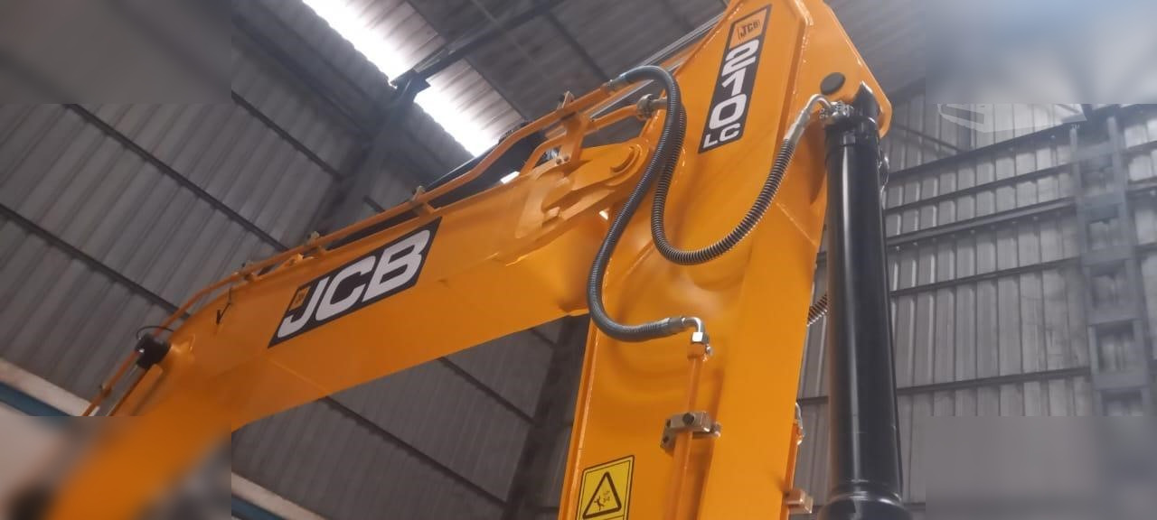 JCB JS210 LC - מחפר סורק: תמונה 4 JCB JS210 LC - מחפר סורק: תמונה 4