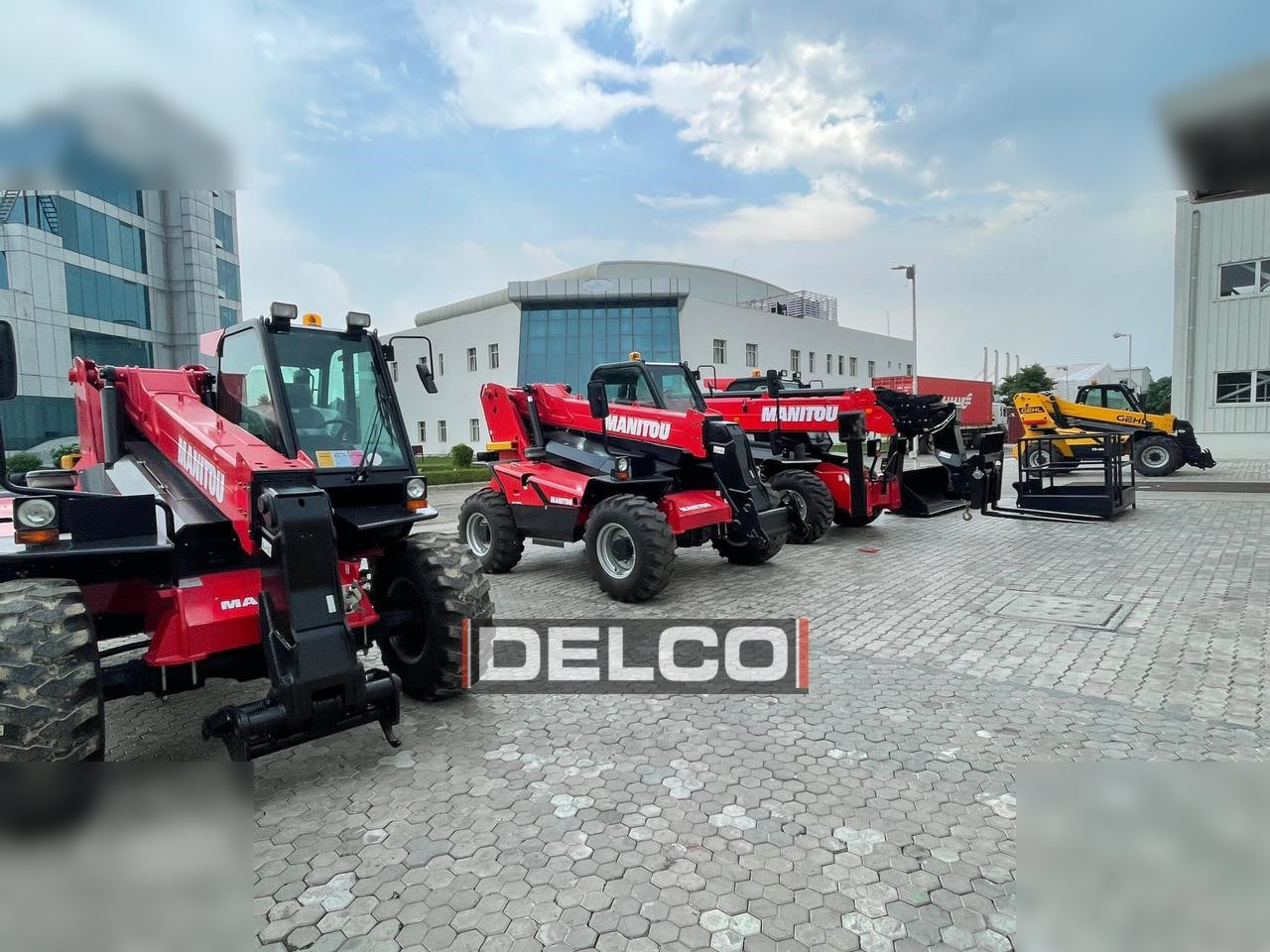 MANITOU MT1740SLT - מפעיל טלסקופי: תמונה 3 MANITOU MT1740SLT - מפעיל טלסקופי: תמונה 3