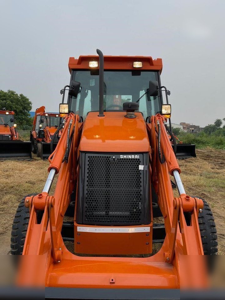 TATA HITACHI SHINRAI PRIME - מחפרון: תמונה 3 TATA HITACHI SHINRAI PRIME - מחפרון: תמונה 3