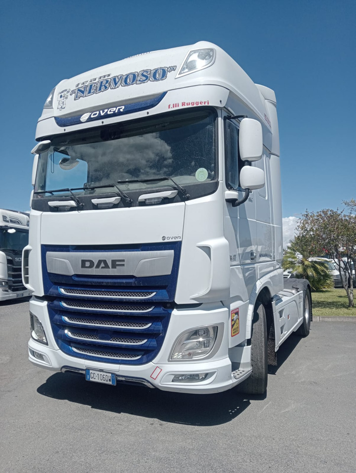 DAF XF 530CV - יחידת טרקטור: תמונה 1 DAF XF 530CV - יחידת טרקטור: תמונה 1