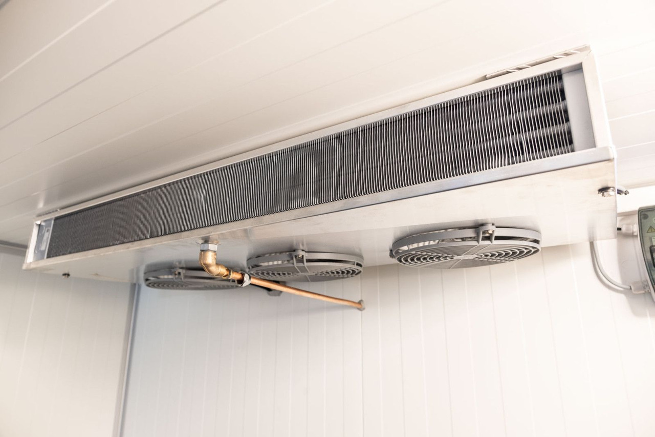 קרון נגרר עם קירור Esselmann Kühlanhänger FT6: תמונה 8 קרון נגרר עם קירור Esselmann Kühlanhänger FT6: תמונה 8