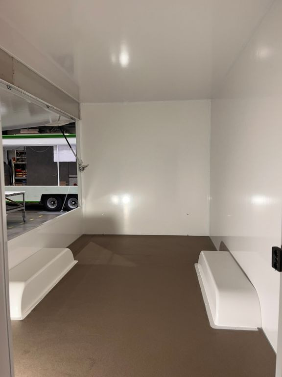 Esselmann Sandwich Anhänger Karello 4.2 Esselmann Sandwich Anhänger Karello 4.2 - קרון נגרר לממכר: תמונה 5 Esselmann Sandwich Anhänger Karello 4.2 Esselmann Sandwich Anhänger Karello 4.2 - קרון נגרר לממכר: תמונה 5