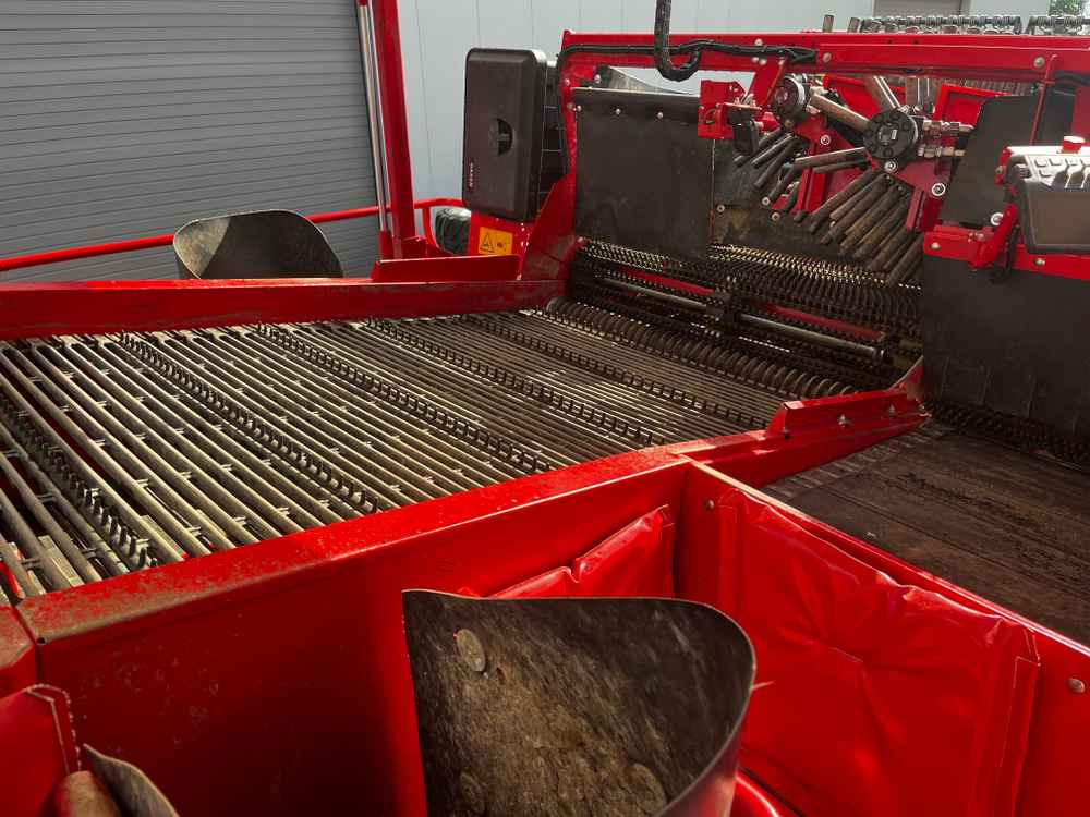 Grimme EVO 280 GEN II - מקצרת תפוחי אדמה: תמונה 3 Grimme EVO 280 GEN II - מקצרת תפוחי אדמה: תמונה 3