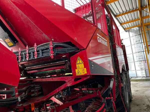 Grimme REXOR 6300 Platinum - מקצרת סלק: תמונה 4 Grimme REXOR 6300 Platinum - מקצרת סלק: תמונה 4