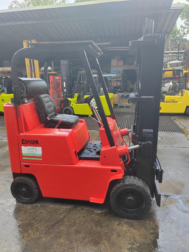 Clark C 500 70 Q - מלגזת LPG: תמונה 2 Clark C 500 70 Q - מלגזת LPG: תמונה 2