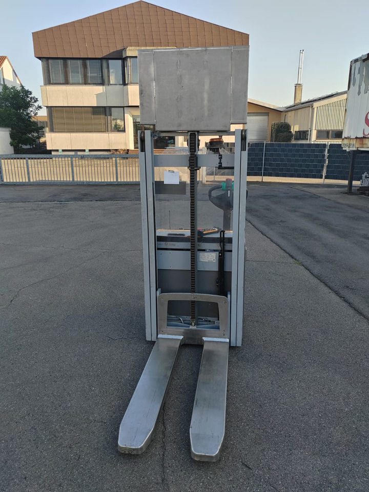 Jungheinrich EJC 112z/ remote control/ acid protect/ initial/ 511h - מערים: תמונה 2 Jungheinrich EJC 112z/ remote control/ acid protect/ initial/ 511h - מערים: תמונה 2