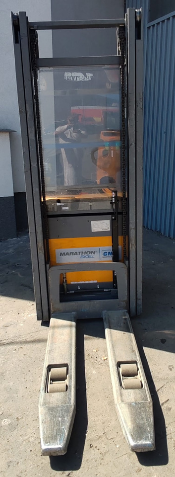 Jungheinrich EJC 214 1.4t/ 3.2m/ 2535mh/ 2018yy - מערים: תמונה 4 Jungheinrich EJC 214 1.4t/ 3.2m/ 2535mh/ 2018yy - מערים: תמונה 4