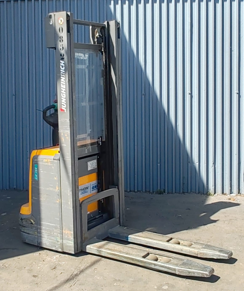 Jungheinrich EJC 214 1.4t/ 3.2m/ 2535mh/ 2018yy - מערים: תמונה 3 Jungheinrich EJC 214 1.4t/ 3.2m/ 2535mh/ 2018yy - מערים: תמונה 3