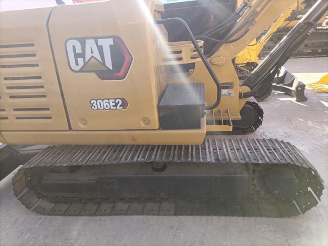 מיני מחפר CAT 306E: תמונה 6