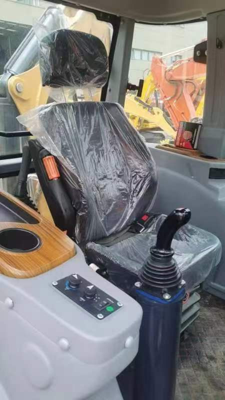 CAT 420F - מחפרון: תמונה 4 CAT 420F - מחפרון: תמונה 4