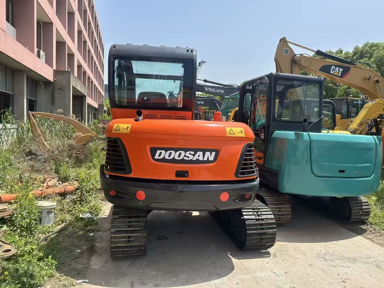 Doosan DX60 - מיני מחפר: תמונה 5 Doosan DX60 - מיני מחפר: תמונה 5