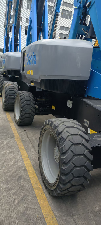 Genie S65 - פלטפורמה אווירית: תמונה 2 Genie S65 - פלטפורמה אווירית: תמונה 2